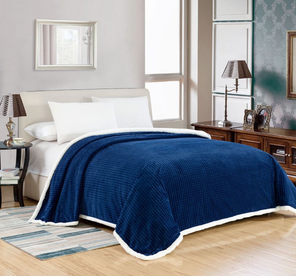 4 Units of Elite Sherpa Blanket Queen Size In Navy - Fleece & Sherpa